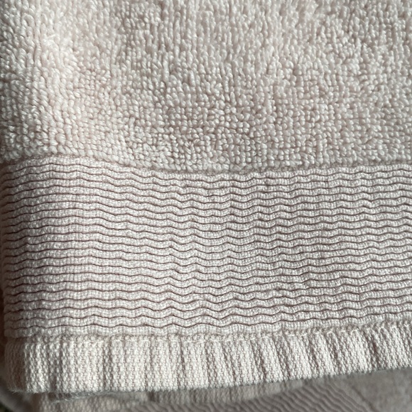 SALE 4 Multipack WEST ELM Bathtowels/Handtowels - Picture 4 of 10